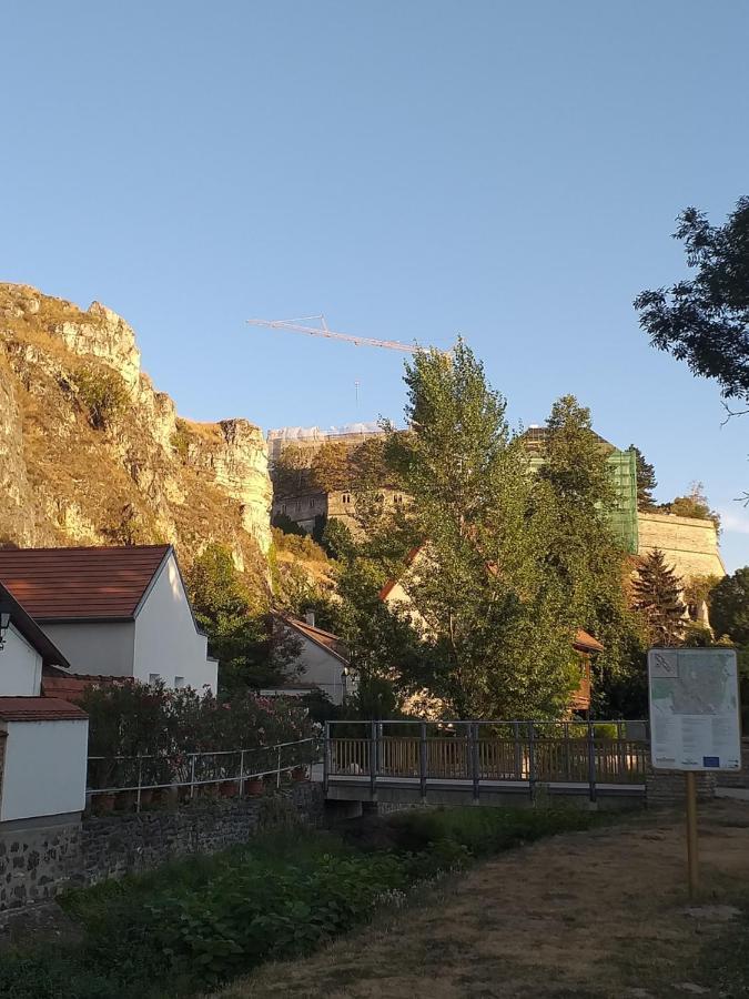 Galeria Apartman Veszprém Exterior foto