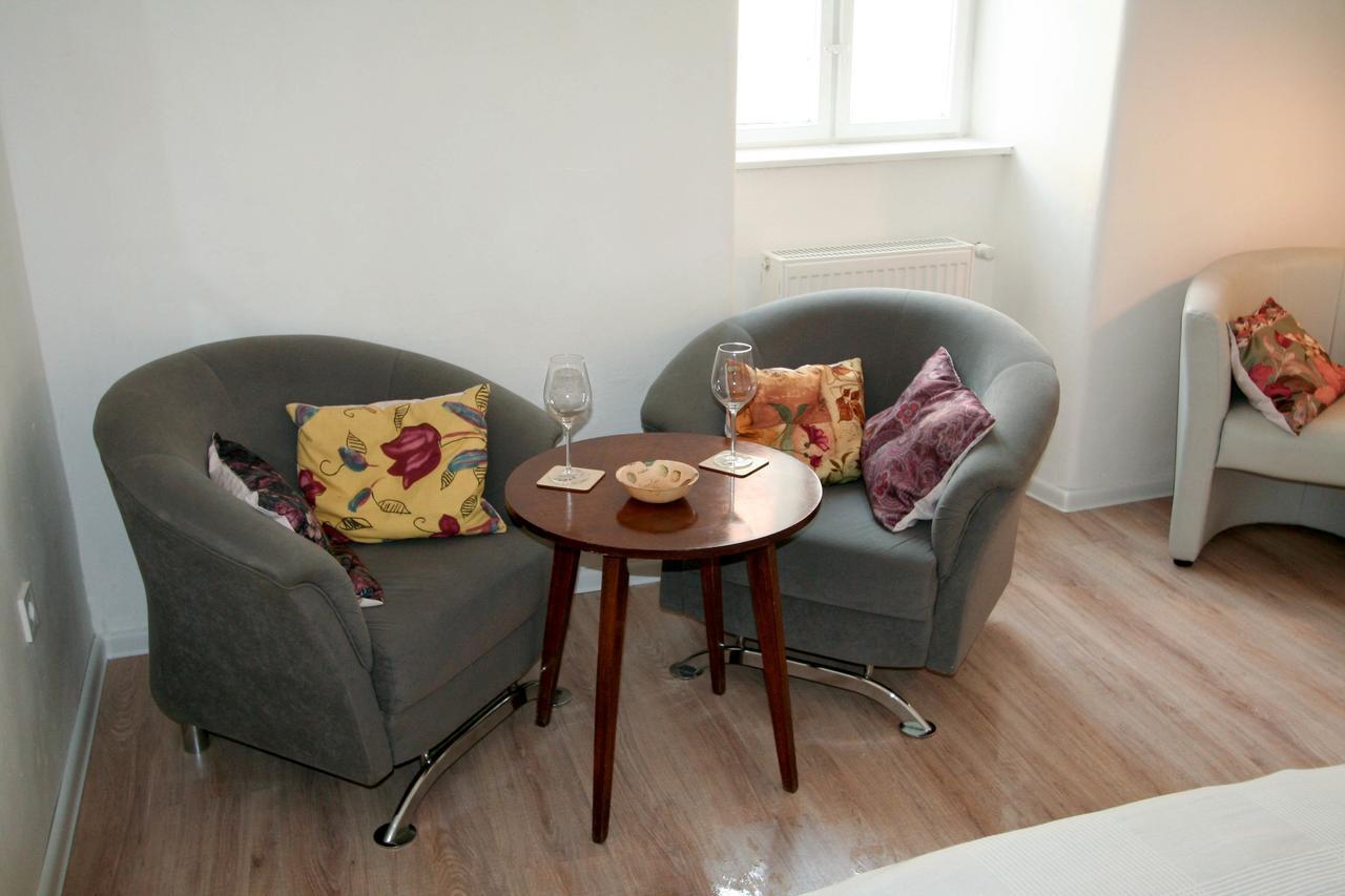 Galeria Apartman Veszprém Exterior foto